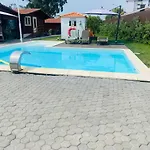Semesterbostad Villelay Vng *