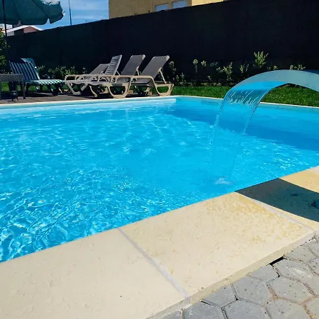 Nyaraló Villelay Vng