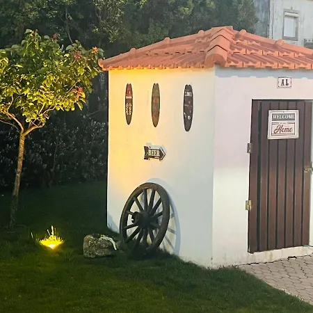 Nyaraló Villelay Vng *